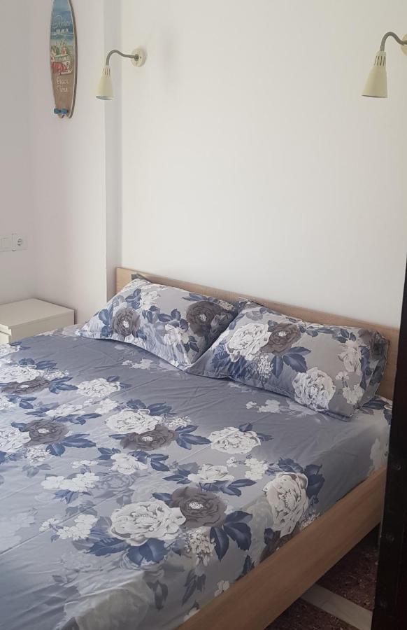 Apartment With Two Rooms Near The Beach Asproválta Luaran gambar